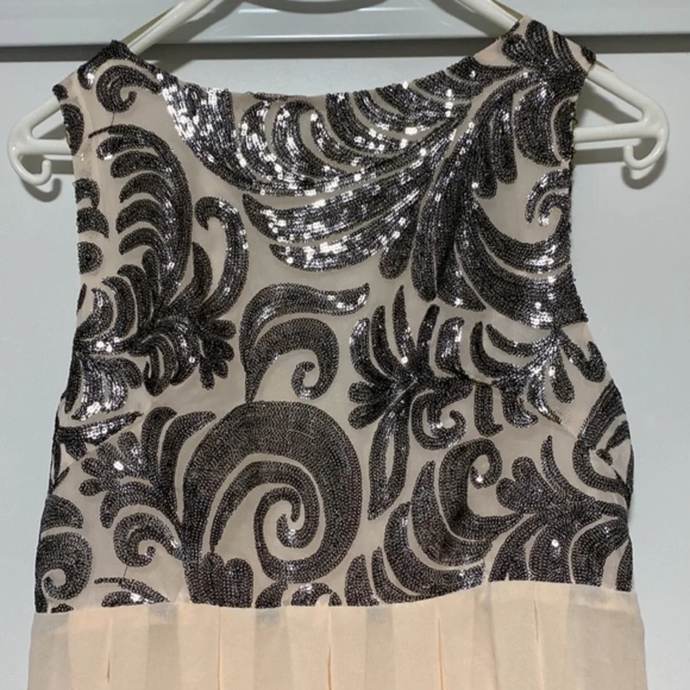 TFNC London 
Dress  Sarah Sequin & Chiffon Low Back peach Mini Dress prom dress - Picture 3 of 9